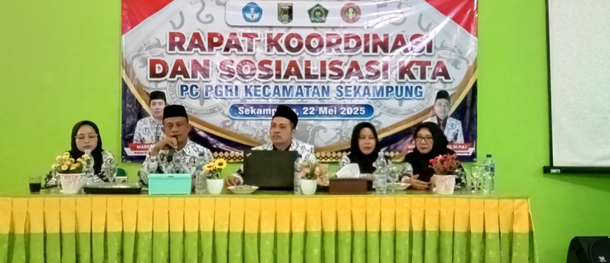 Pengurus PGRI Lampung Timur Hadiri Rapat Koordinasi dan Sosialisasi Mekanisme Penerbitan dan Migrasi KTA PGRI